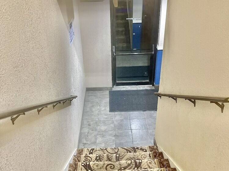 فندق Travelodge By Wyndham Junction City