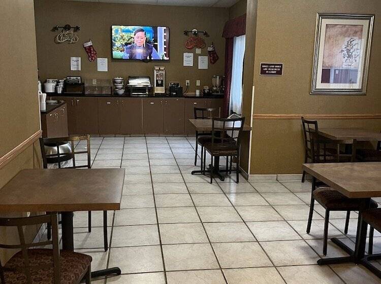 ホテル Wingate By Wyndham Pittsburgh West Mifflin