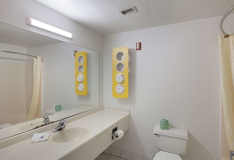 Motel 6 Bedford, Tx   Fort Worth