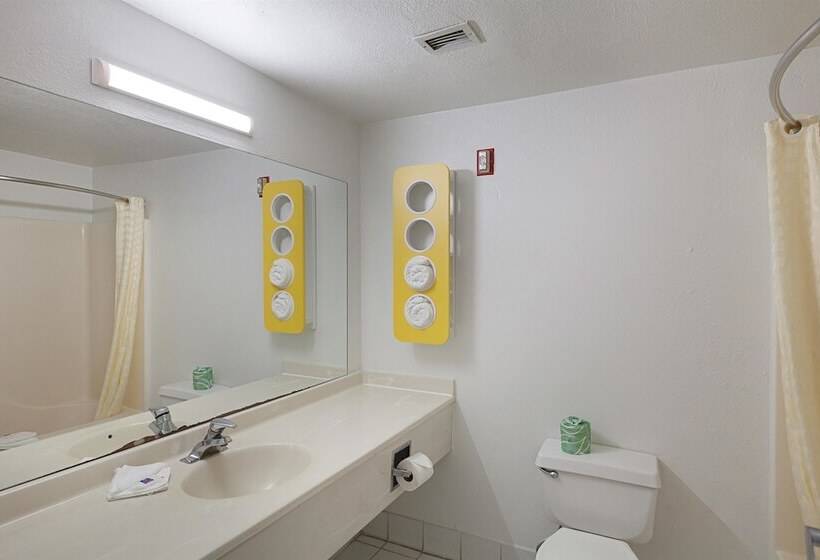 Motel 6 Bedford, Tx   Fort Worth