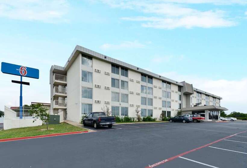 Motel 6fort Worth, Tx Downtown East