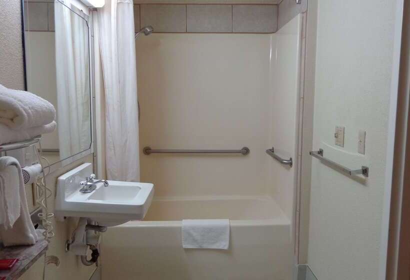 Мотель Surestay Hotel By Best Western Childress