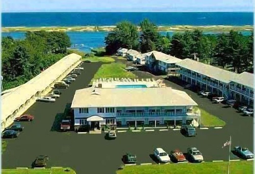 منتجع Ogunquit Tides