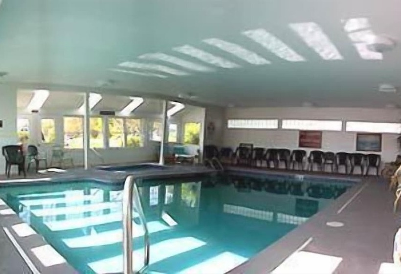 منتجع Ogunquit Tides