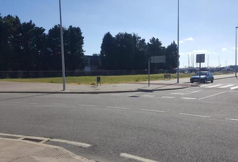 Общежитие A Corticela