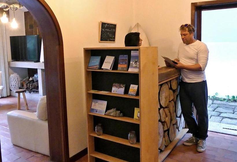 ユースホステル Porto Beach Lodge