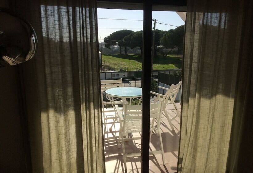 旅馆 Sublime Sun & Van By Meco Stays