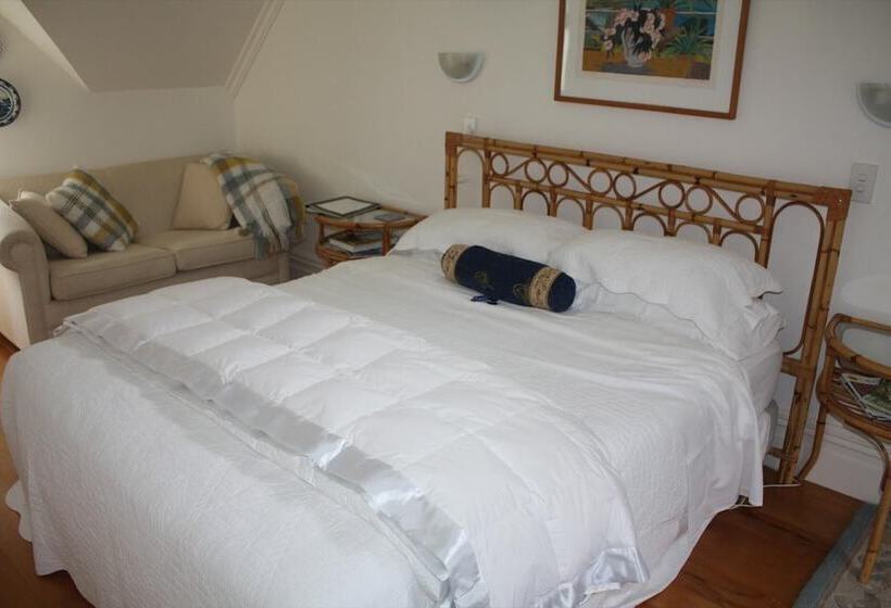 مبيت وإفطار Paheke Boutique Lodge