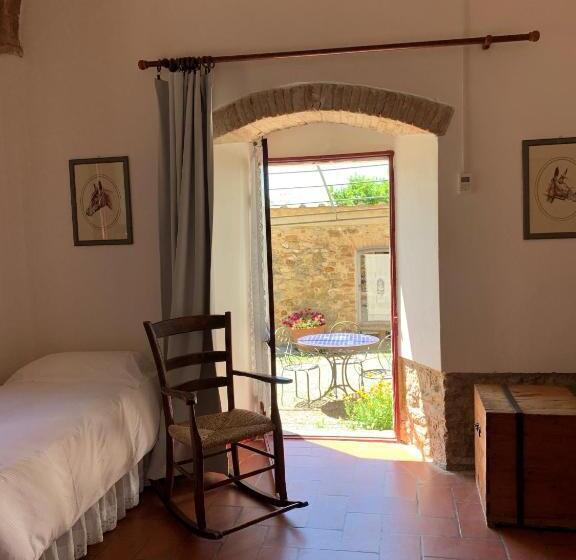 Farmhouse B&b Il Paretaio
