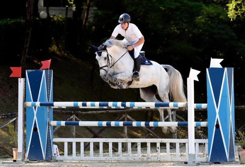 Farmhouse B&b Il Paretaio