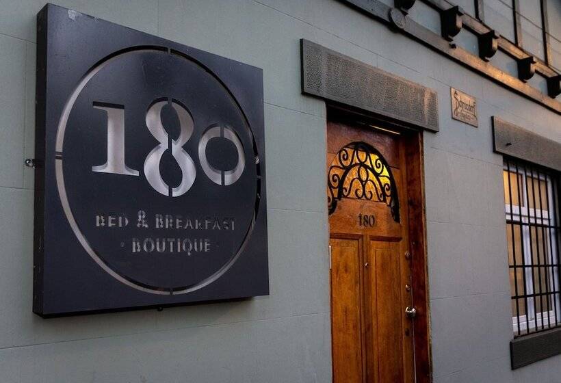 180 Hotel Boutique
