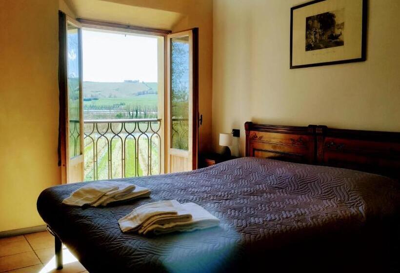 בית מלון כפרי Agriturismo Contea Di Val D'amone