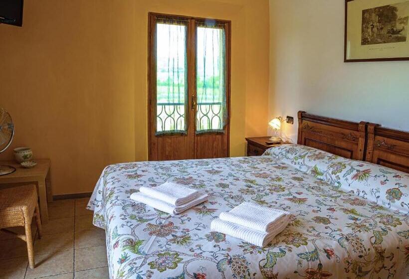 בית מלון כפרי Agriturismo Contea Di Val D'amone