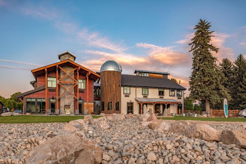 호텔 Compass Rose Lodge