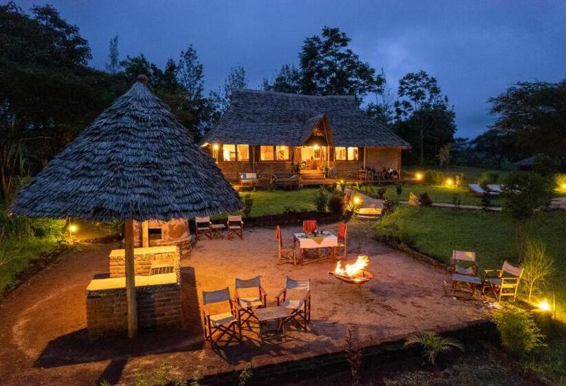 ホテル Karatu Tented Lodge