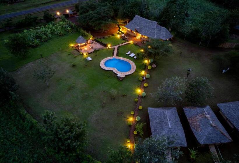 ホテル Karatu Tented Lodge