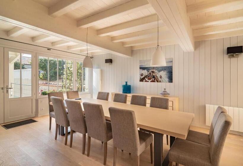 Отель Villa De L'eclusier