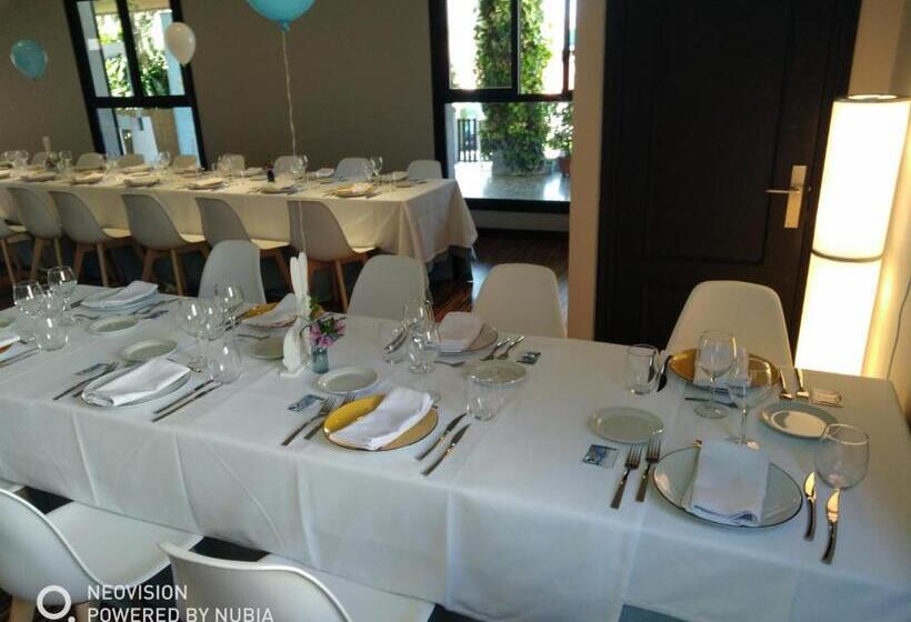 פנסיון Aderezo Hostal Restaurante