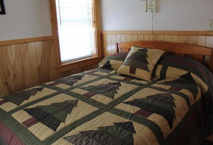 ペンション Mohawk Cottages