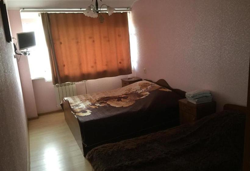 پانسیون Nika Guest House