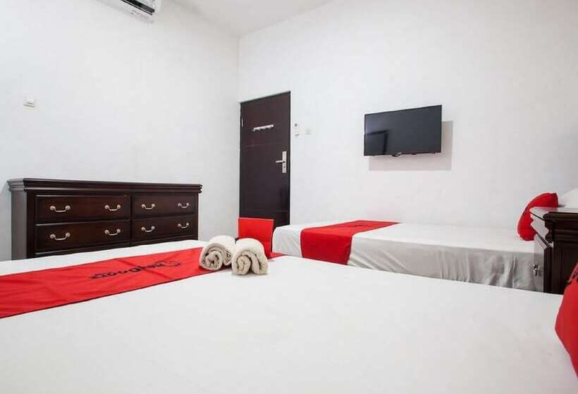 膳宿费 Reddoorz Near Taman Krida Budaya Malang