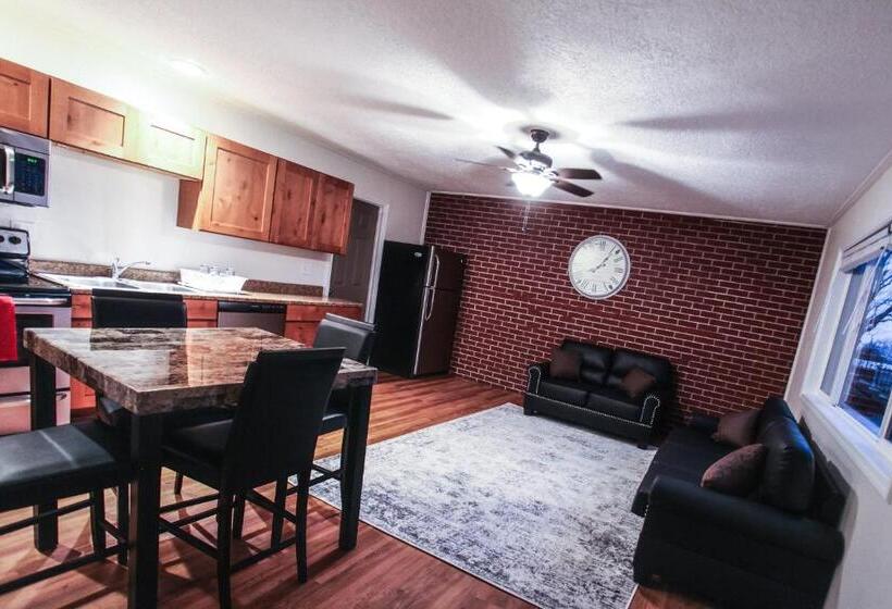 The Wing At Kingston East