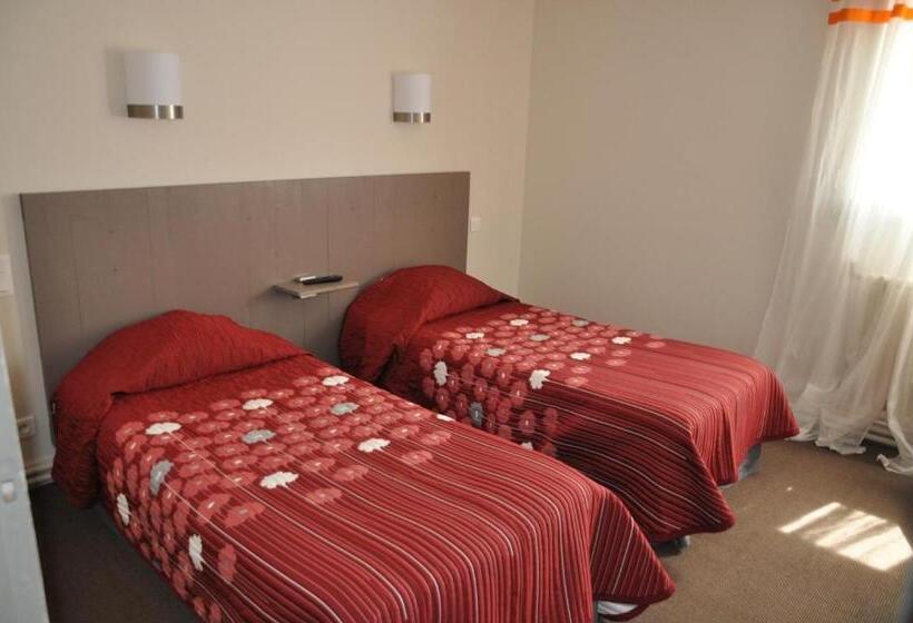 ベッドアンドブレックファースト Auberge Des Platanes