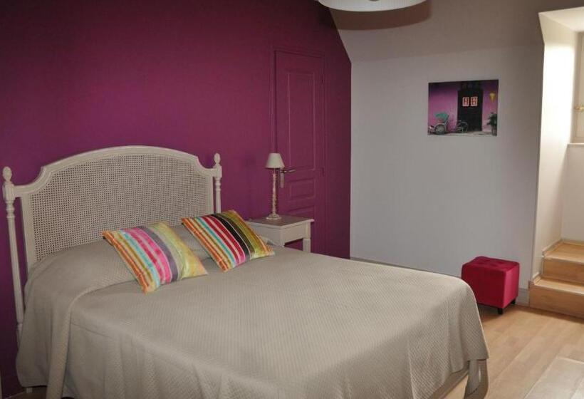 مبيت وإفطار Auberge Des Platanes