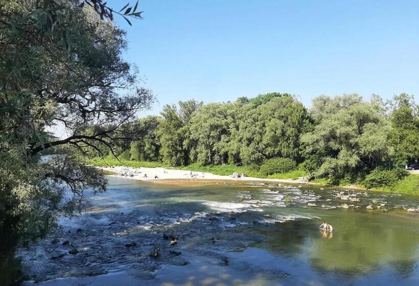 ベッドアンドブレックファースト Garni Fischerfleck In Ismaning Near Munich