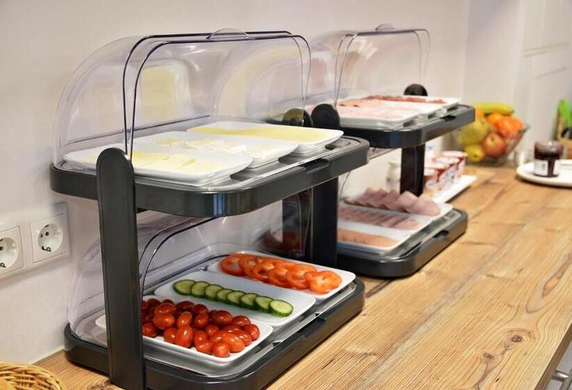 ベッドアンドブレックファースト Garni Fischerfleck In Ismaning Near Munich