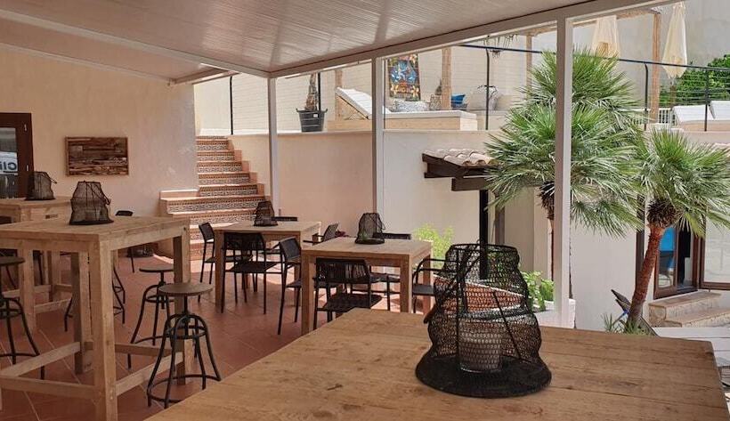 住宿加早餐  Mamboo Hotel Cala Ratjada