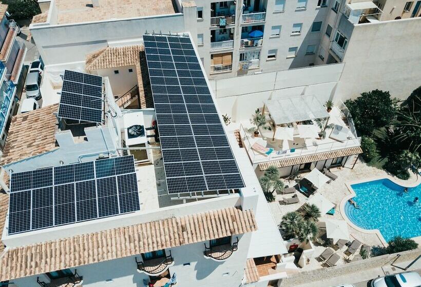 住宿加早餐  Mamboo Hotel Cala Ratjada