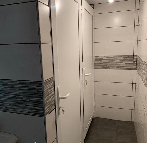 هاستل Guest House Tivko Katce Gostivar