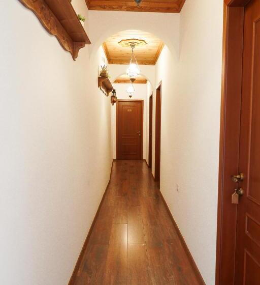 فندق 4 Rooms
