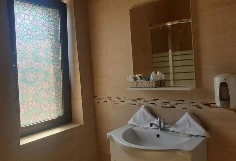 בית מלון כפרי Abi Baile Felix