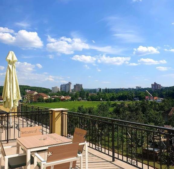 בית מלון כפרי Abi Baile Felix