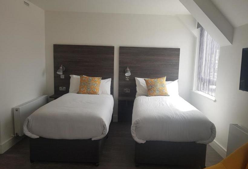 Отель Base Dingle