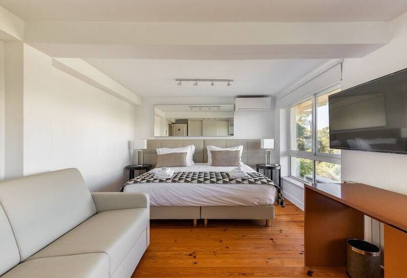 هتل Estoril Budget & Spa