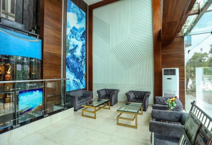 ホテル Hyphen Business