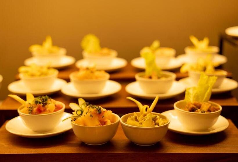 ホテル Hyphen Business