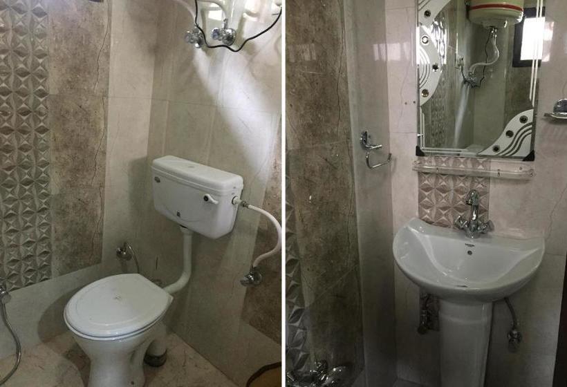 Отель Oyo 38678 Northland Residency