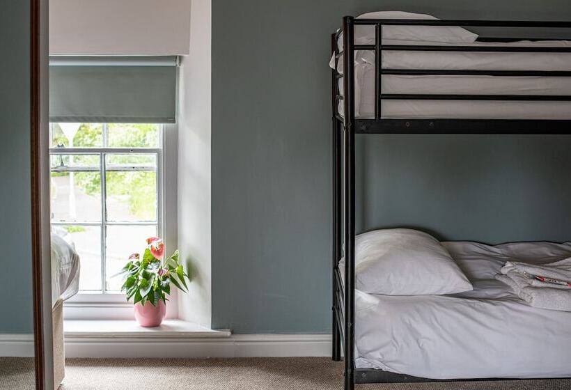 호텔 The Spice Ship