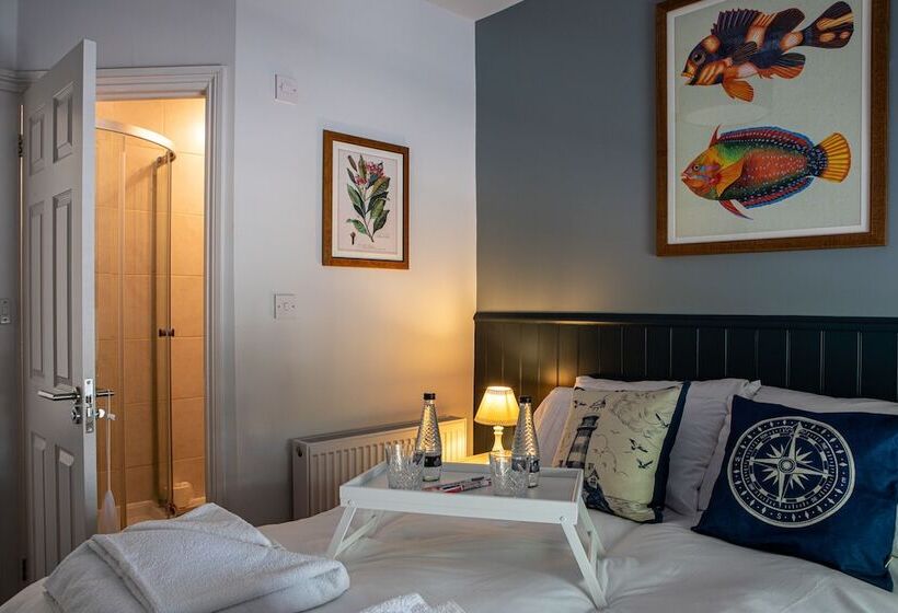 호텔 The Spice Ship