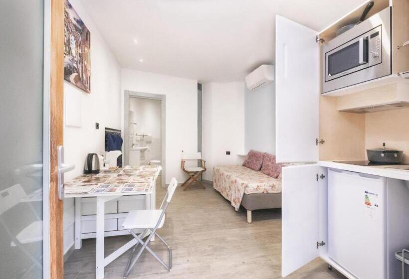 پانسیون Affittacamere Sciacchetra