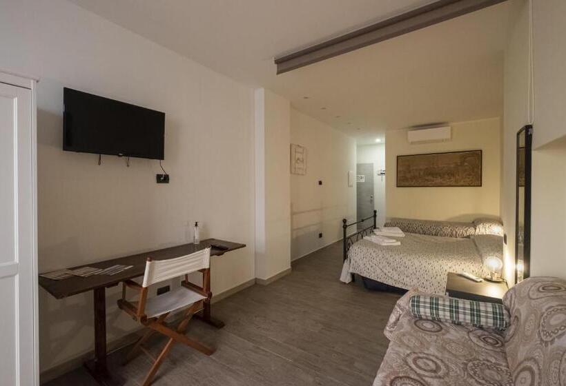 پانسیون Affittacamere Sciacchetra