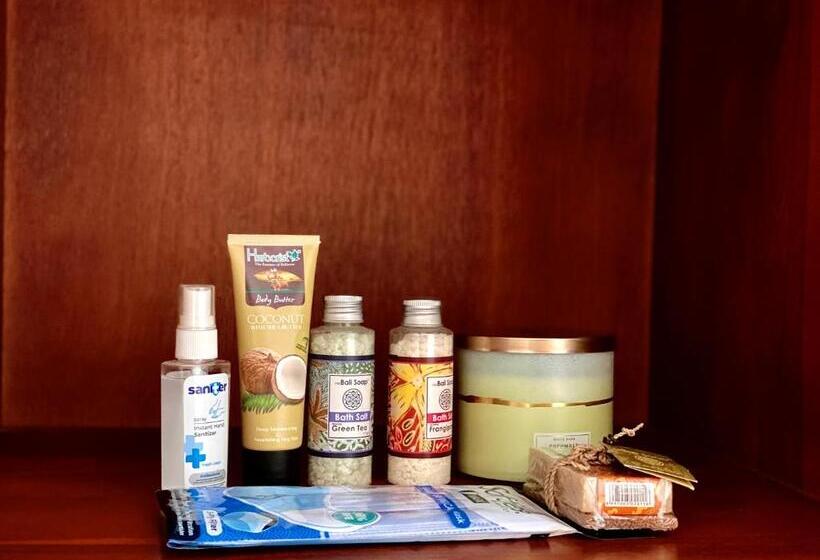 פנסיון Villa Serenity