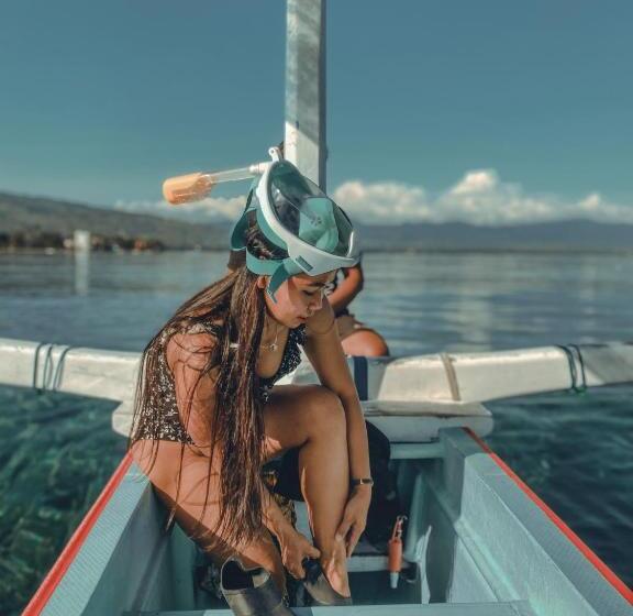 פנסיון Villa Serenity