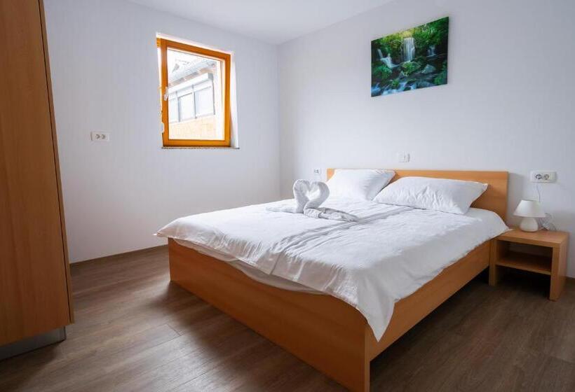 Pjagodic Apartments & Wellness