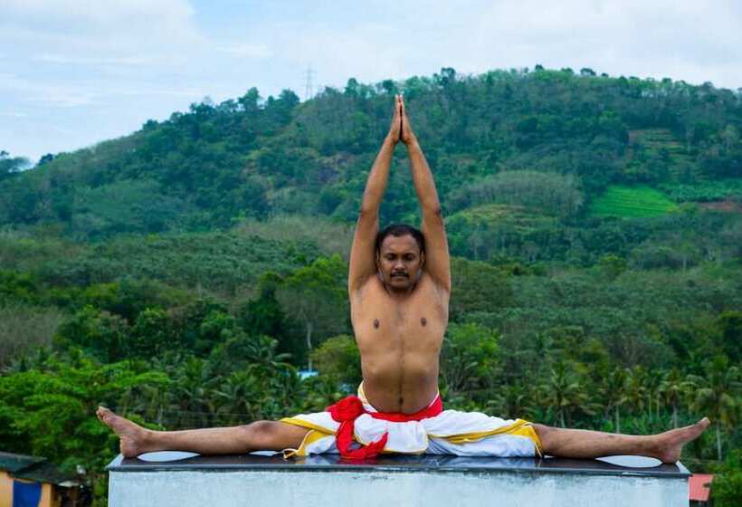 استراحتگاه Indimasi  Ayurveda & Healing Village