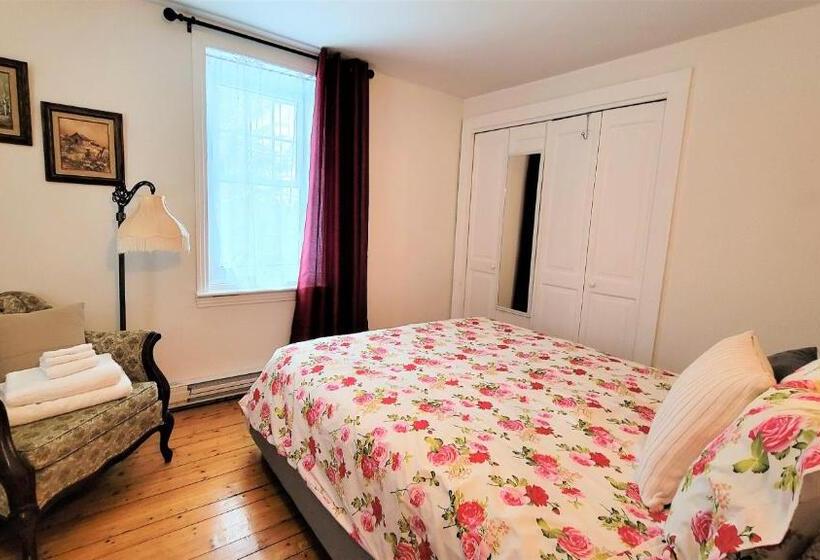 הוסטל Auberge Du Vignoble Bromont